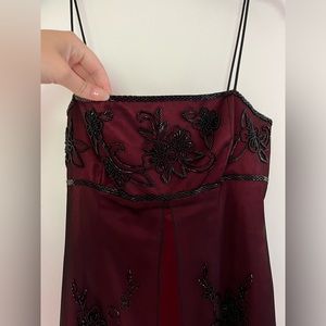 Burgundy red vampy prom dress, 90s style